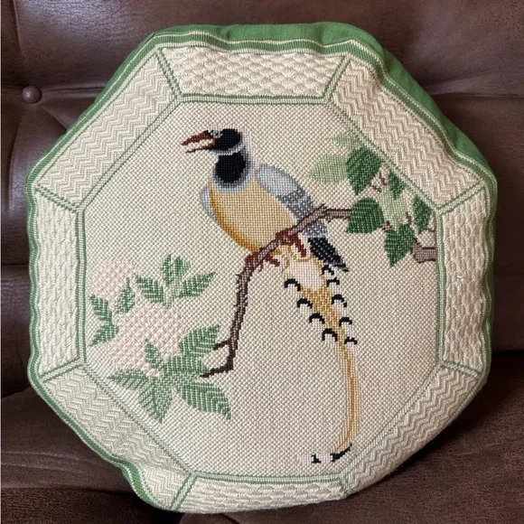 Vintage needlepoint pillow with exotic bird Handmade Approximately 17” x 17” - Picture 10 of 10